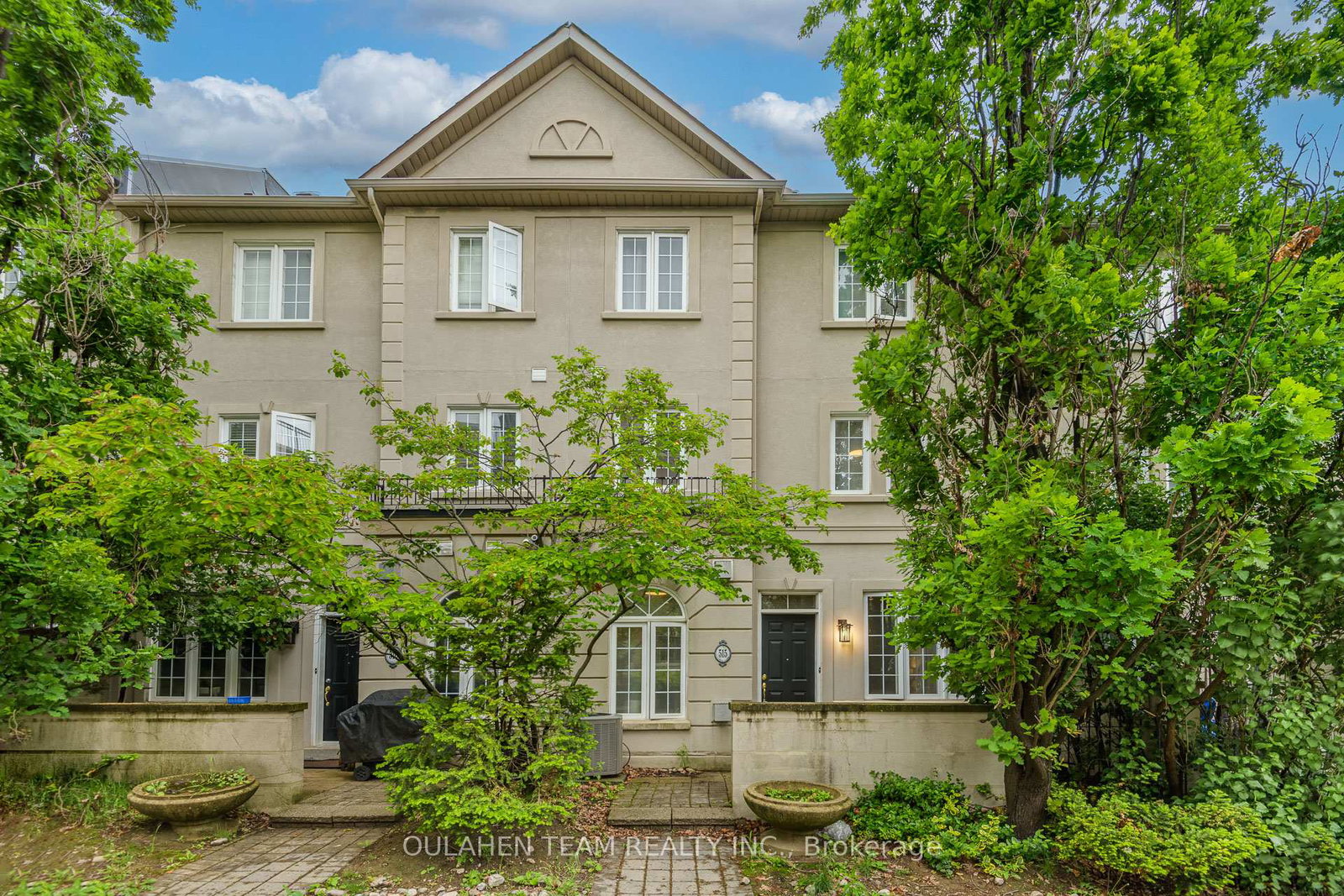 11-everson-drive-north-york-ontario-c12362257