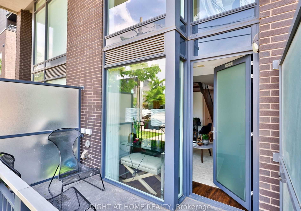 205-manning-avenue-toronto-ontario-c12362527