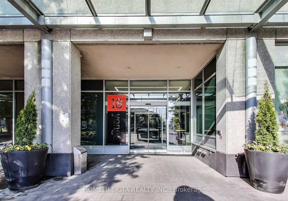 18-yonge-street-toronto-ontario-c12362559