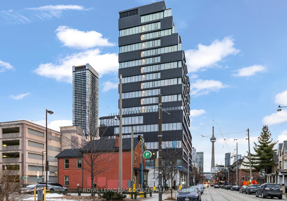 195-mccaul-street-toronto-ontario-c12362578