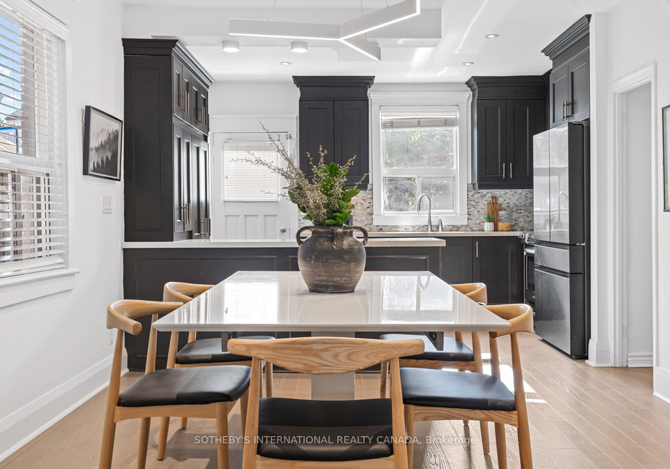 202-arlington-avenue-toronto-ontario-c12362611