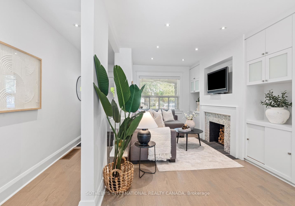 202-arlington-avenue-toronto-ontario-c12362611