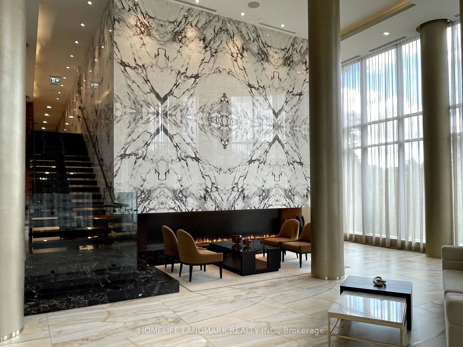 25-adra-grado-way-north-york-ontario-c12362851