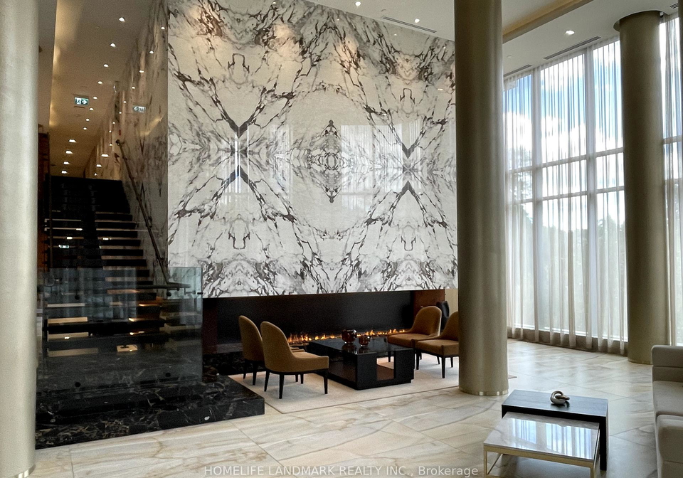 25-adra-grado-way-north-york-ontario-c12362851