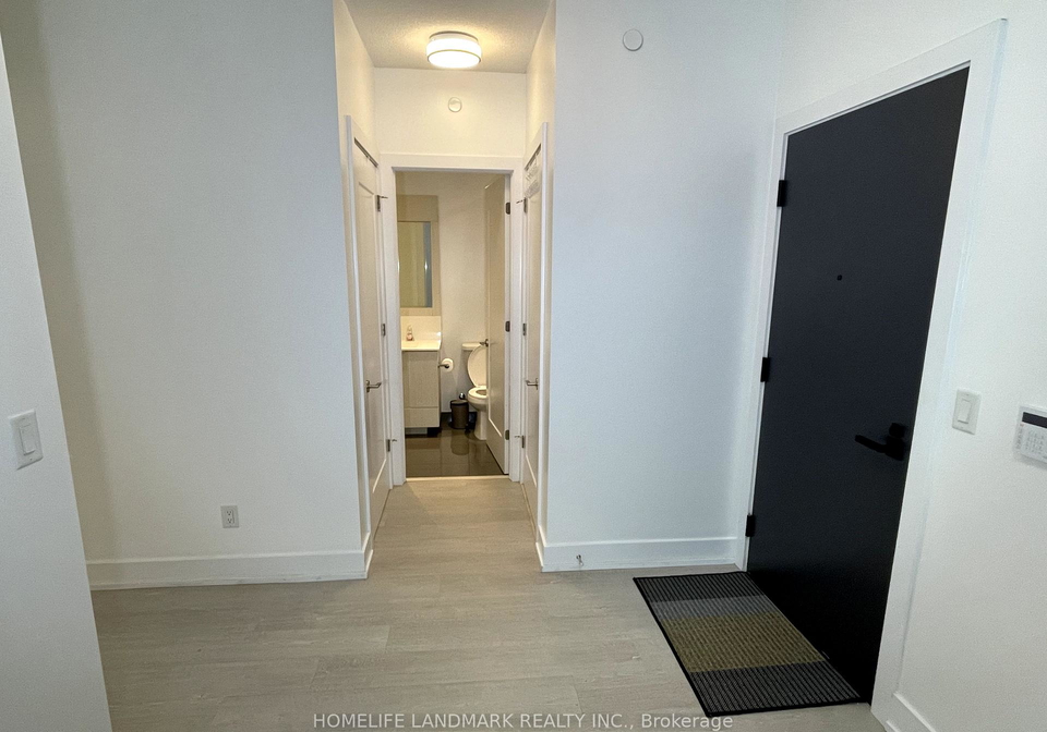 25-adra-grado-way-north-york-ontario-c12362851