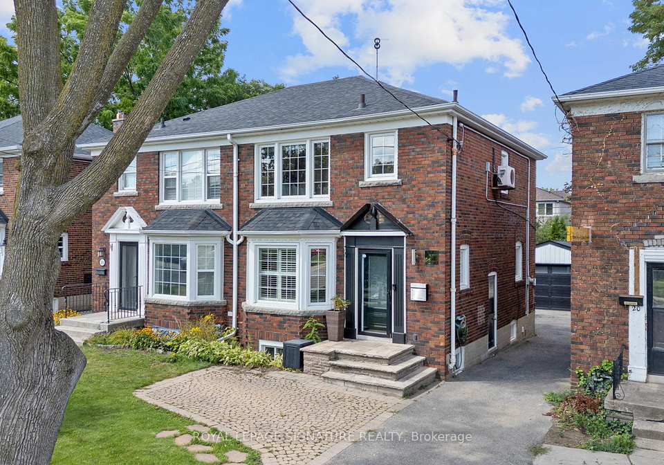 18-vanderhoof-avenue-east-york-ontario-c12362862