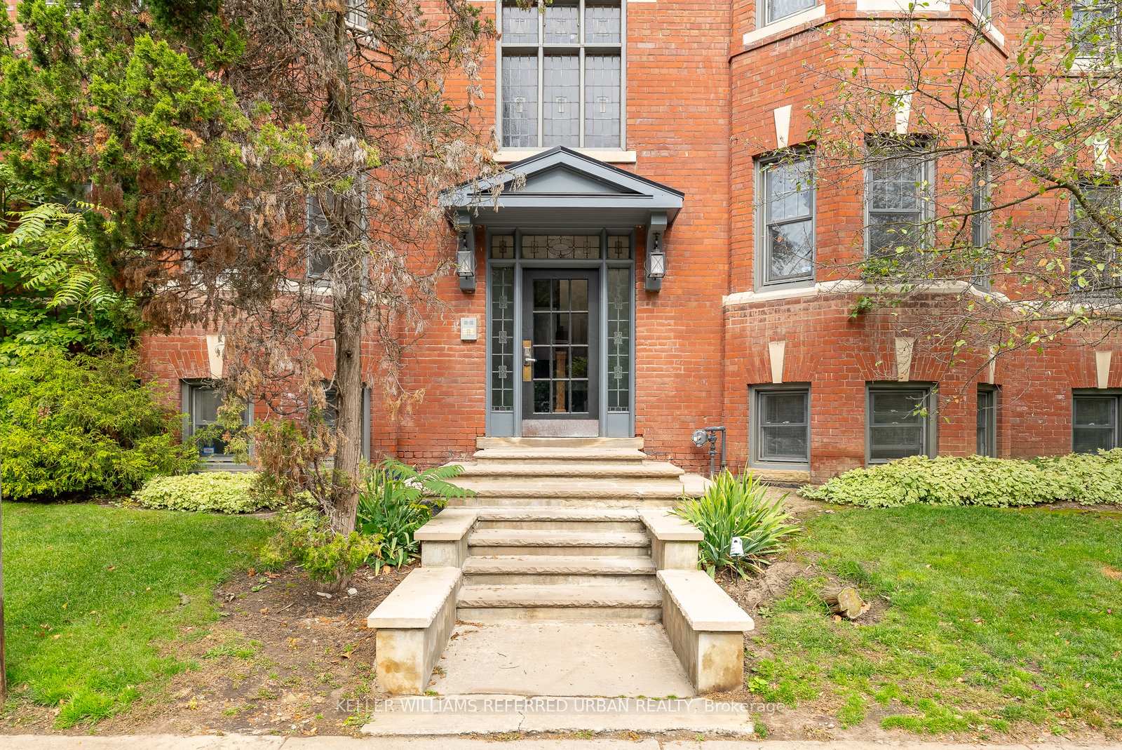 388-brunswick-avenue-toronto-ontario-c12363038