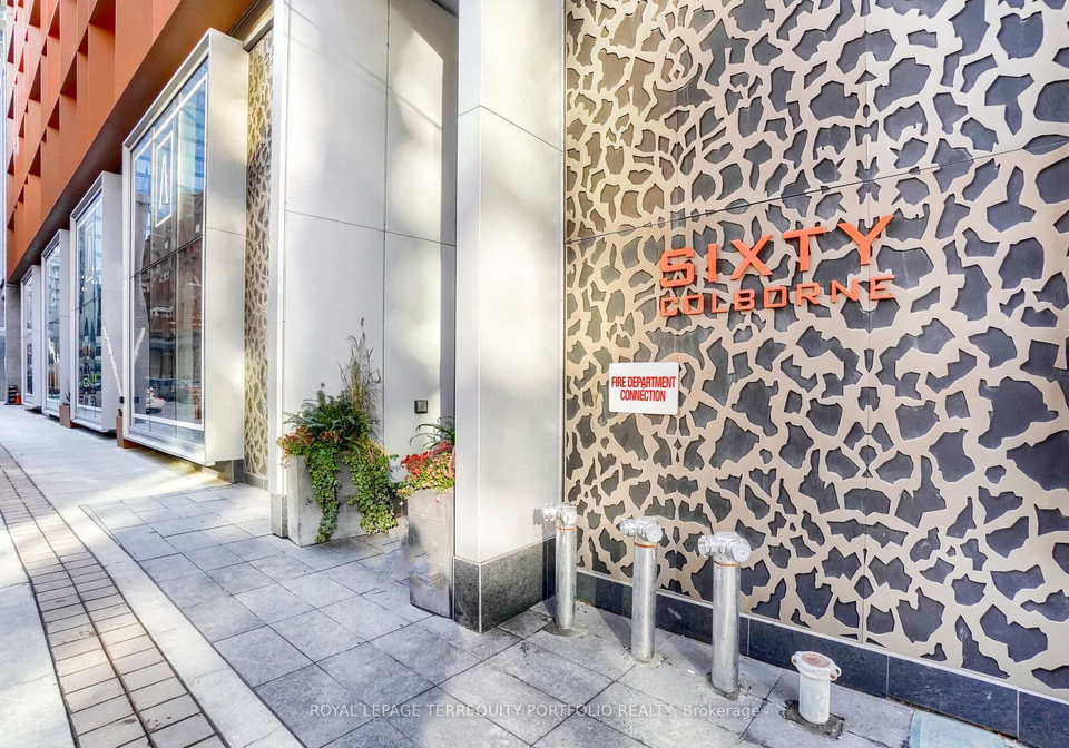 60-colborne-street-toronto-ontario-c12363203