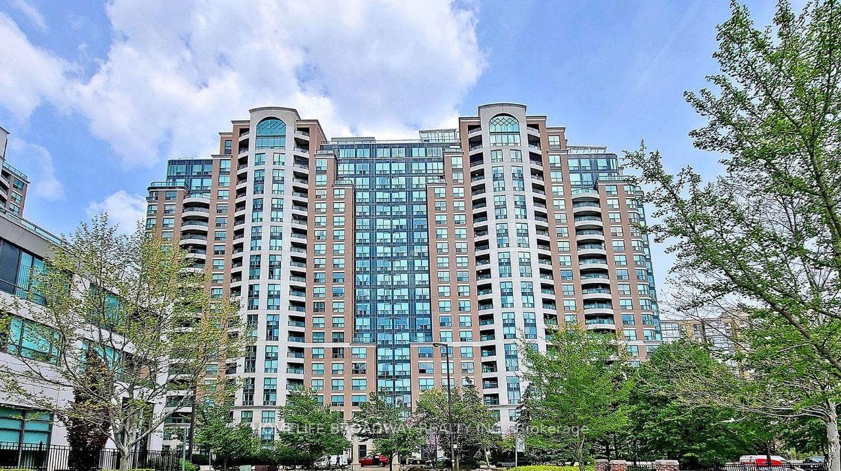 23-lorraine-drive-toronto-ontario-c12363220