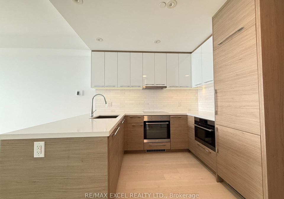 488-university-avenue-toronto-ontario-c12363236