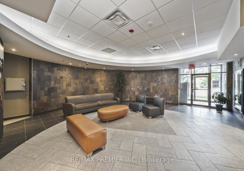890-sheppard-avenue-toronto-ontario-c12363331