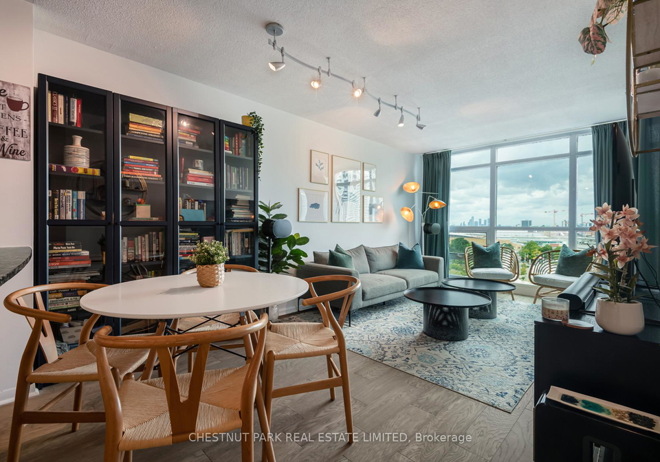 231-fort-york-boulevard-toronto-ontario-c12363709