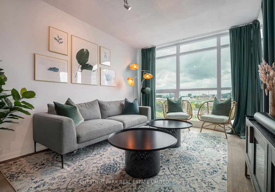 231-fort-york-boulevard-toronto-ontario-c12363709