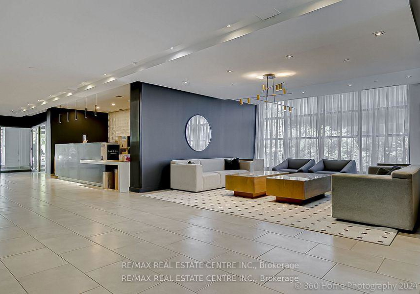 15-fort-york-boulevard-toronto-ontario-c12363738