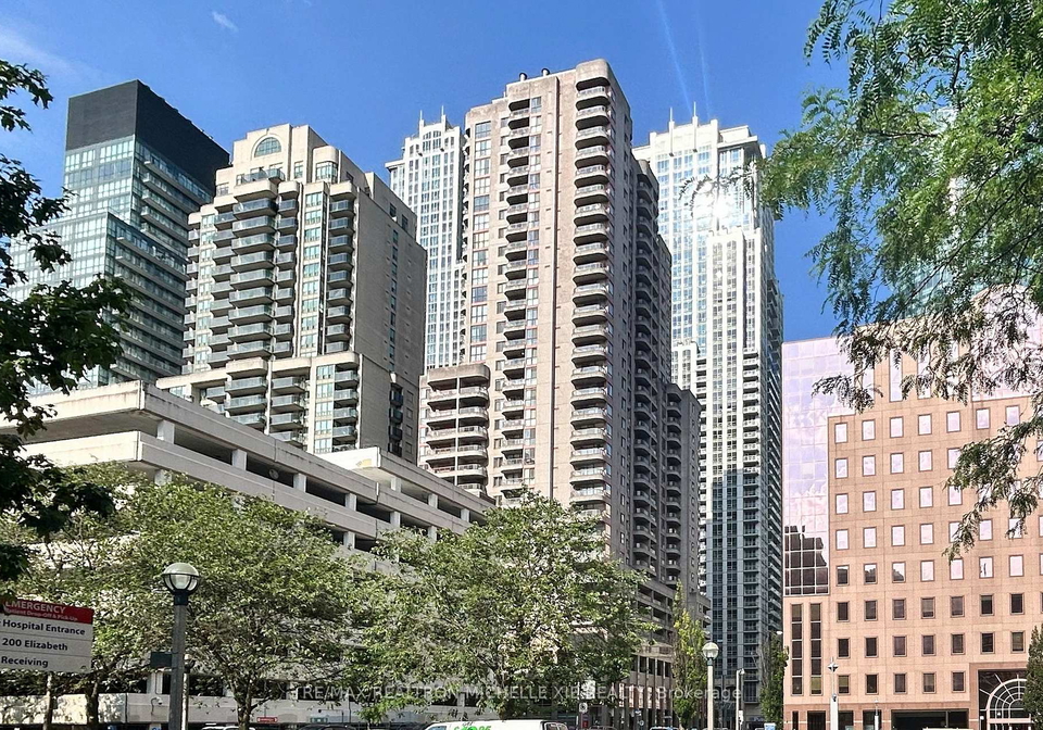 736-bay-street-toronto-ontario-c12363813