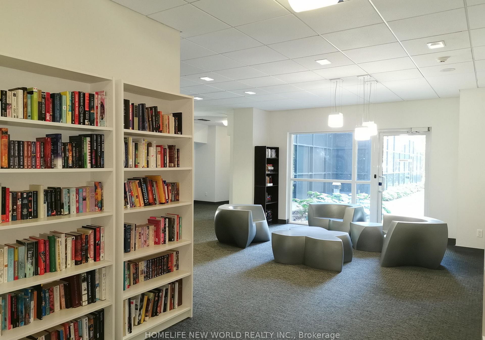 352-front-street-w-toronto-ontario-c12363849