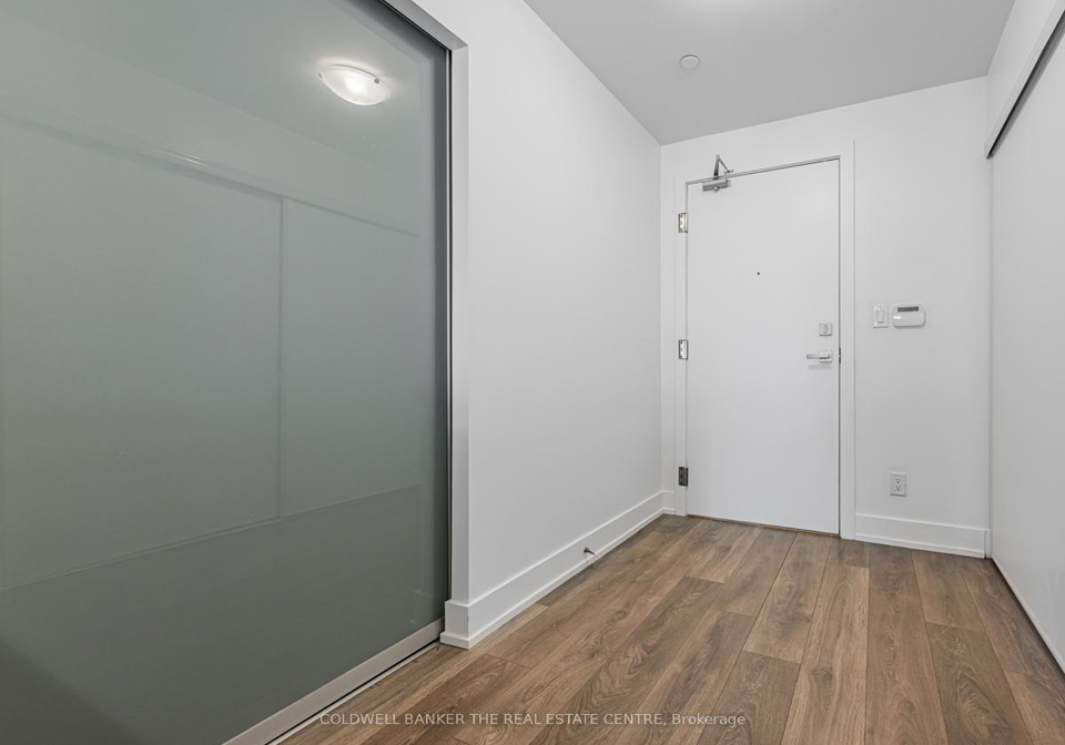 180-fairview-mall-drive-north-york-ontario-c12363875
