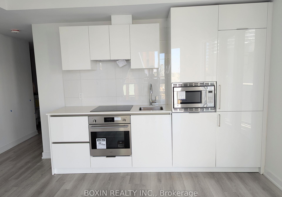 230-simcoe-street-toronto-ontario-c12363882