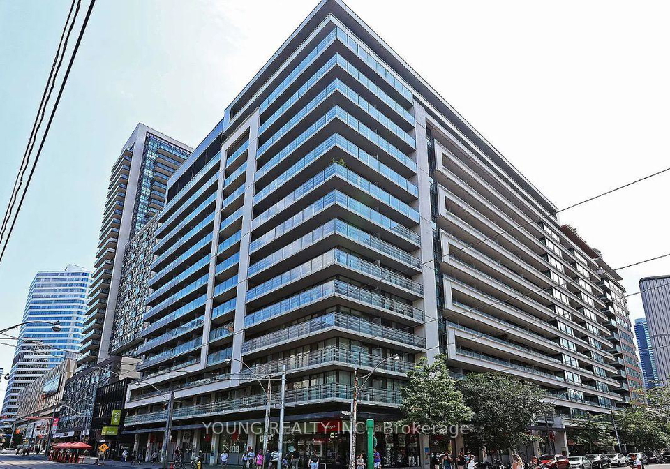 111-elizabeth-street-toronto-ontario-c12363971