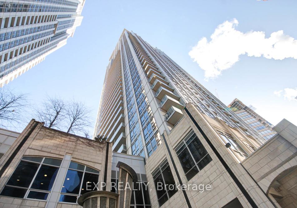 761-bay-street-toronto-ontario-c12364000