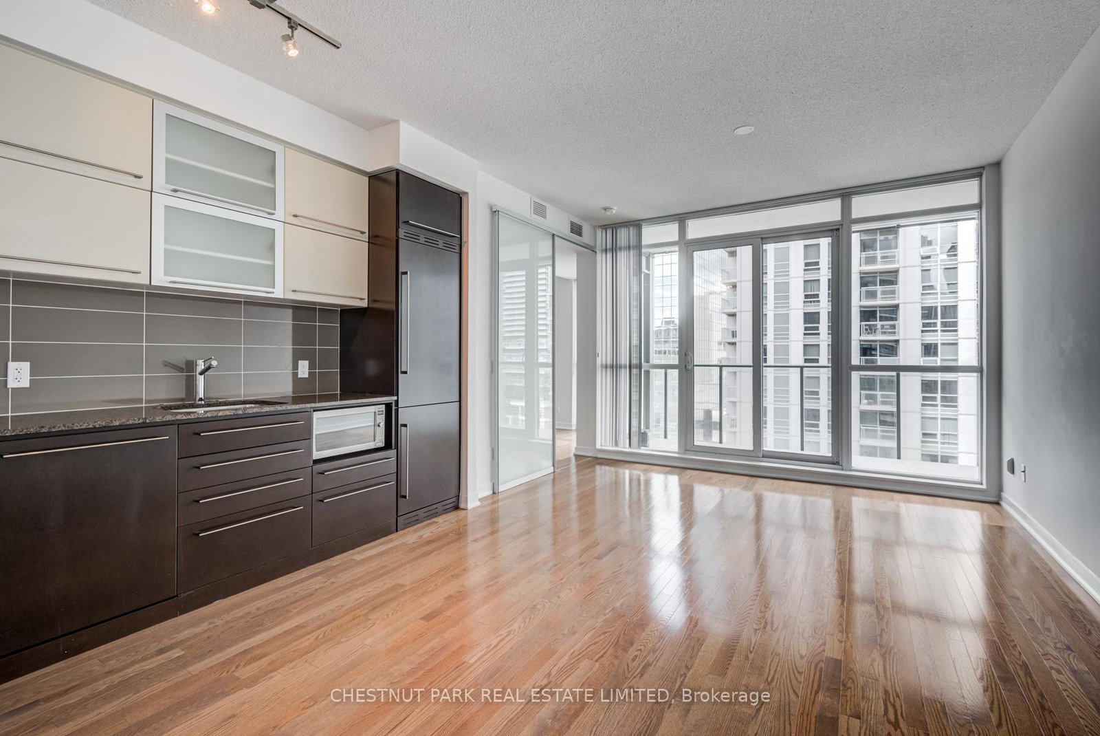 770-bay-street-toronto-ontario-c12364138