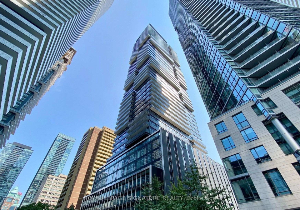 55-charles-street-e-toronto-ontario-c12364203