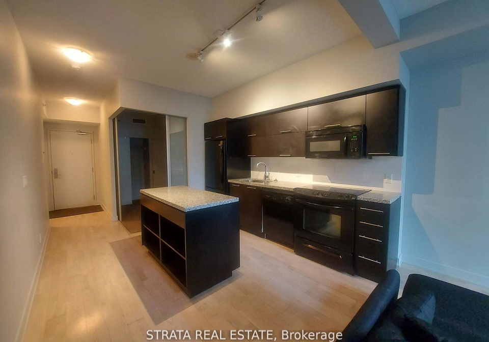 21-nelson-street-toronto-ontario-c12364295