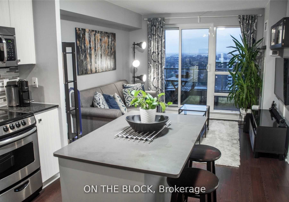 2015-sheppard-avenue-e-north-york-ontario-c12364343