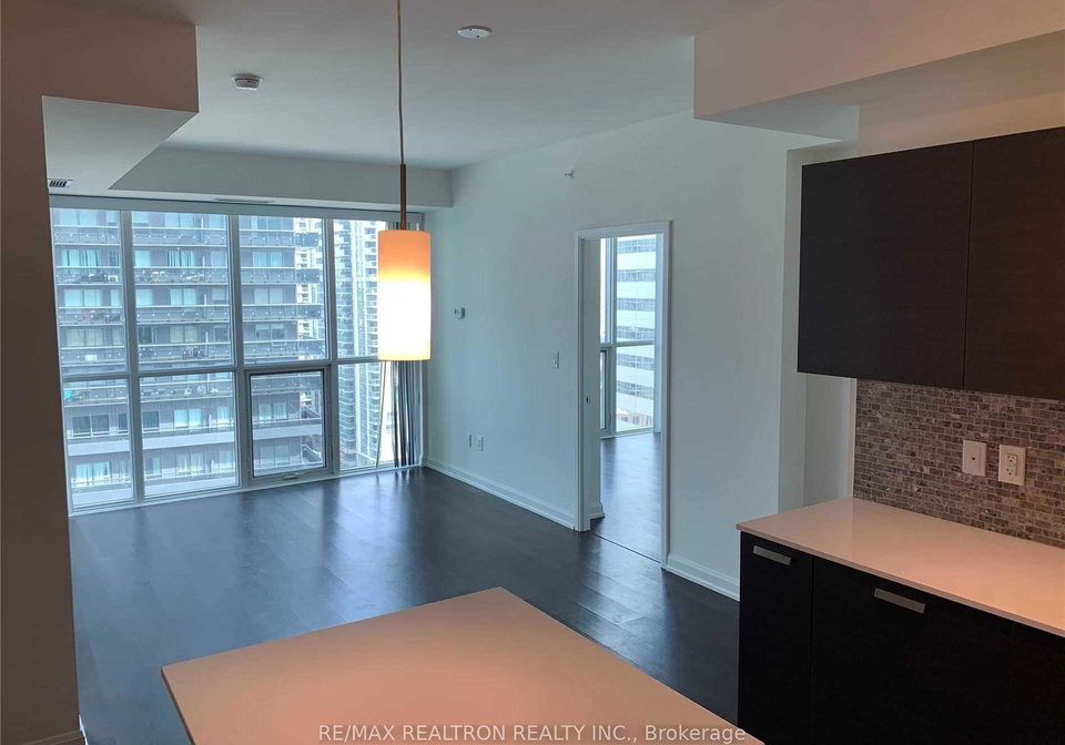 9-bogert-avenue-toronto-ontario-c12364448