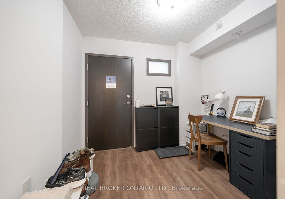 36-e-lisgar-street-toronto-ontario-c12364467