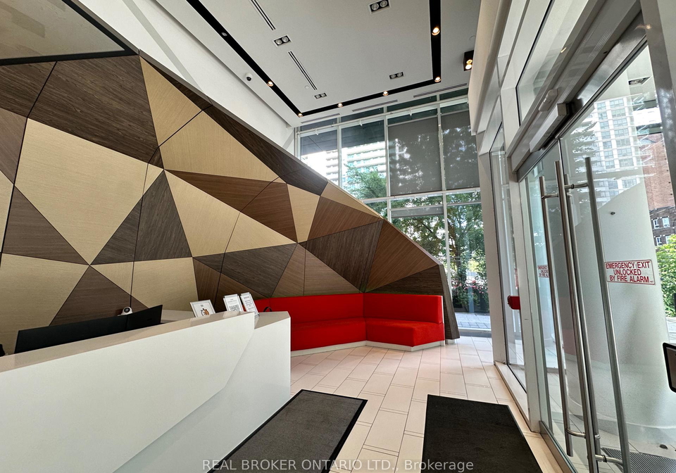 30-roehampton-avenue-toronto-ontario-c12364509