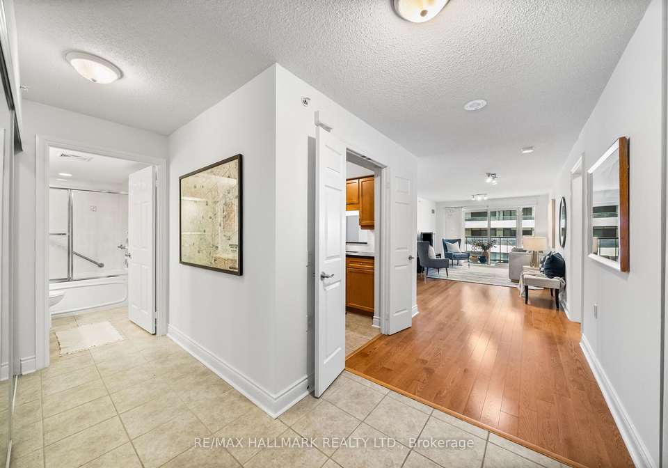 12-rean-drive-north-york-ontario-c12364523