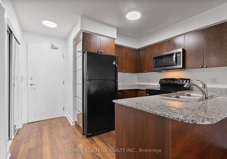2191-yonge-street-toronto-ontario-c12364735