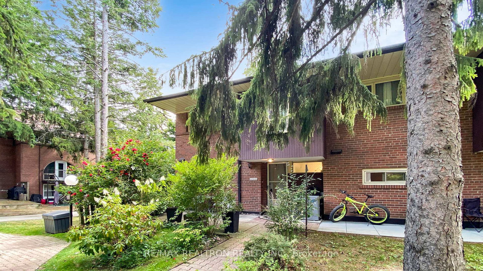 6-esterbrooke-avenue-north-york-ontario-c12364751