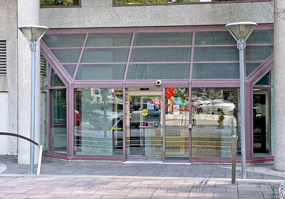 1001-bay-street-n-toronto-ontario-c12364900
