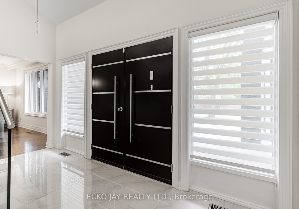 45-broadleaf-road-north-york-ontario-c12364972