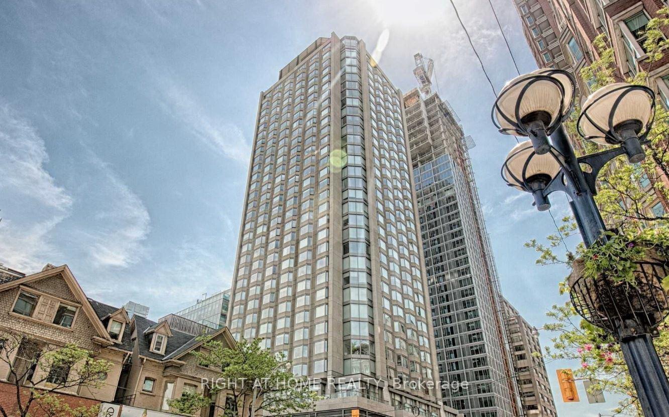 155-yorkville-avenue-toronto-ontario-c12365137