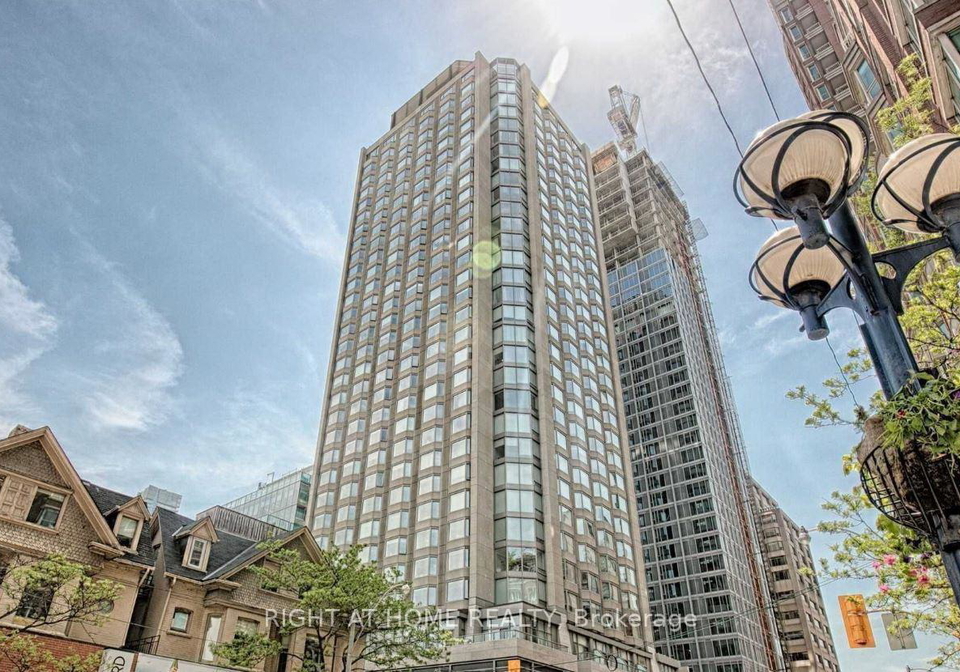 155-yorkville-avenue-toronto-ontario-c12365137