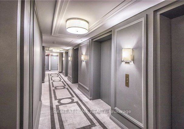 155-yorkville-avenue-toronto-ontario-c12365137