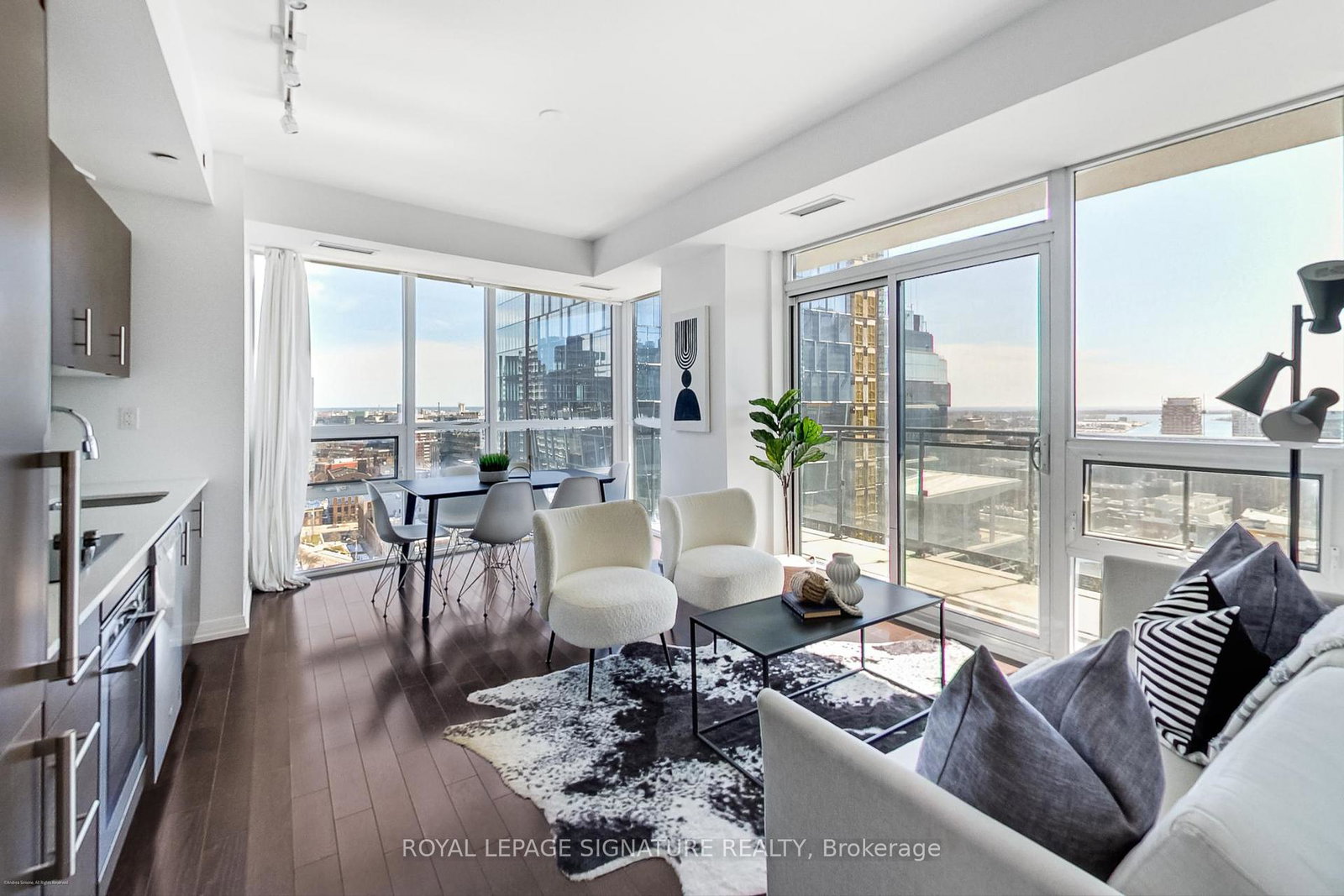 460-adelaide-street-e-toronto-ontario-c12365572