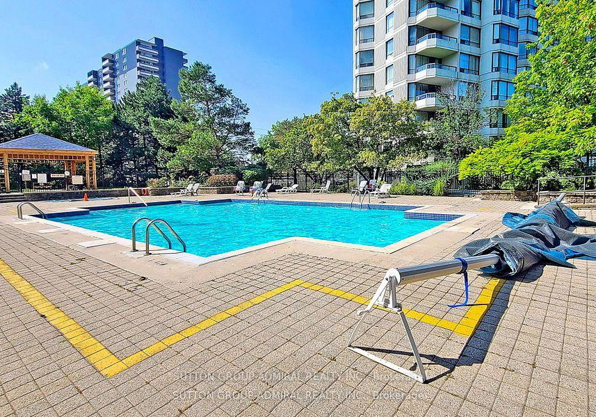 1131-steeles-avenue-w-toronto-ontario-c12365637