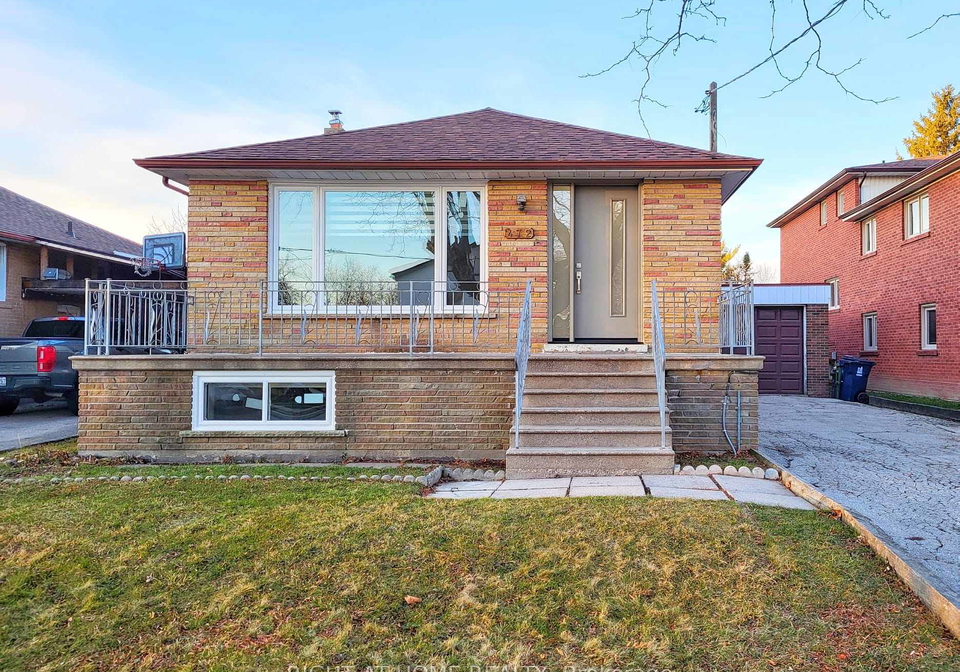 472-ellerslie-avenue-toronto-ontario-c12365640