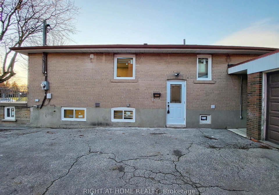 472-ellerslie-avenue-toronto-ontario-c12365640