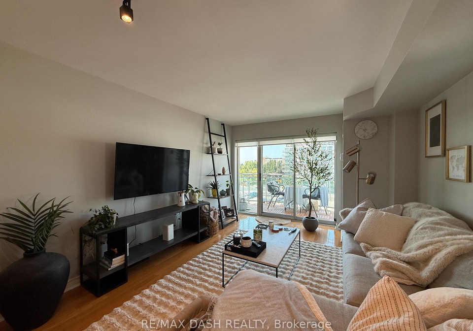 600-queens-quay-w-toronto-ontario-c12365797