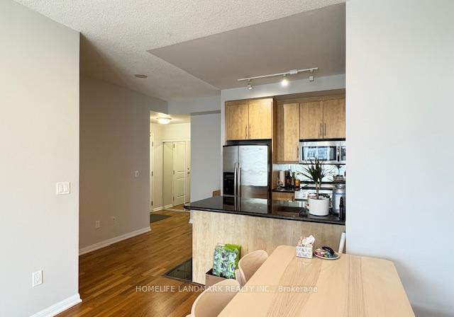 628-fleet-street-toronto-ontario-c12365839