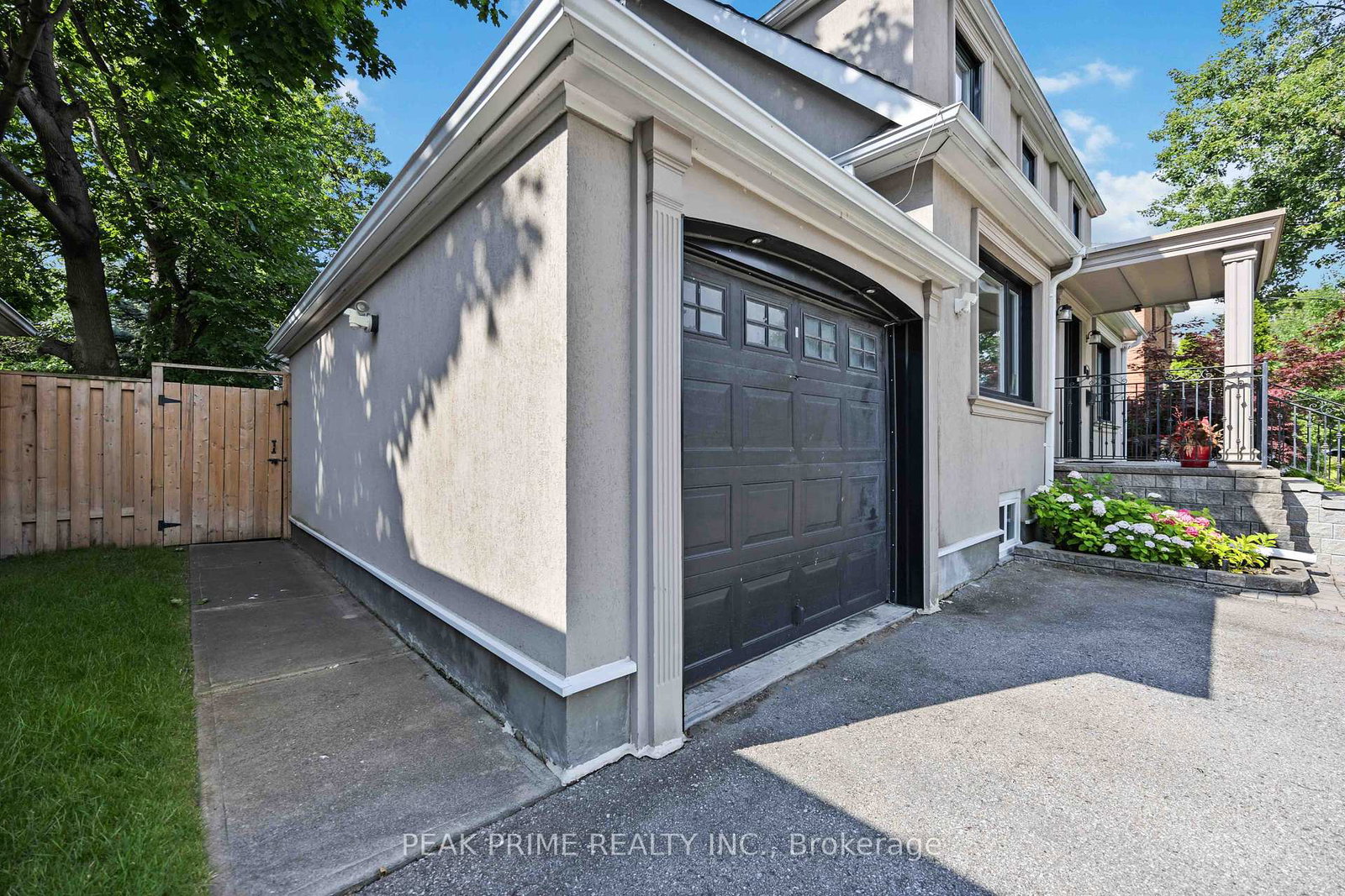 211-glendora-avenue-north-york-ontario-c12366072