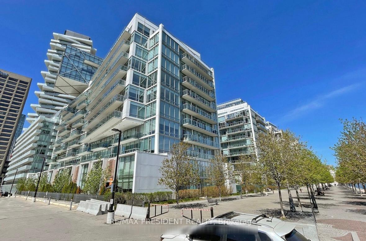 29-queens-quay-e-toronto-ontario-c12366131