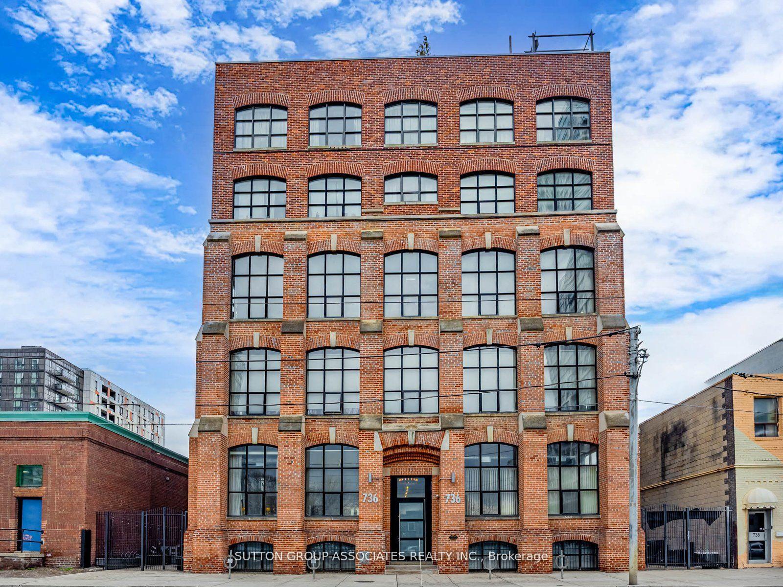 736-dundas-street-e-toronto-ontario-c12366182