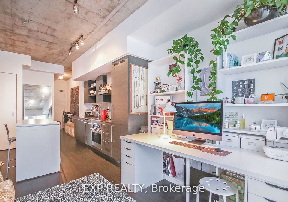 1030-king-street-w-toronto-ontario-c12366252