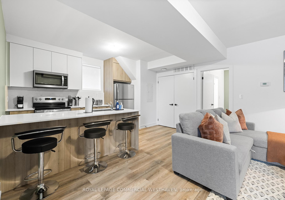 447-lansdowne-avenue-toronto-ontario-c12366592